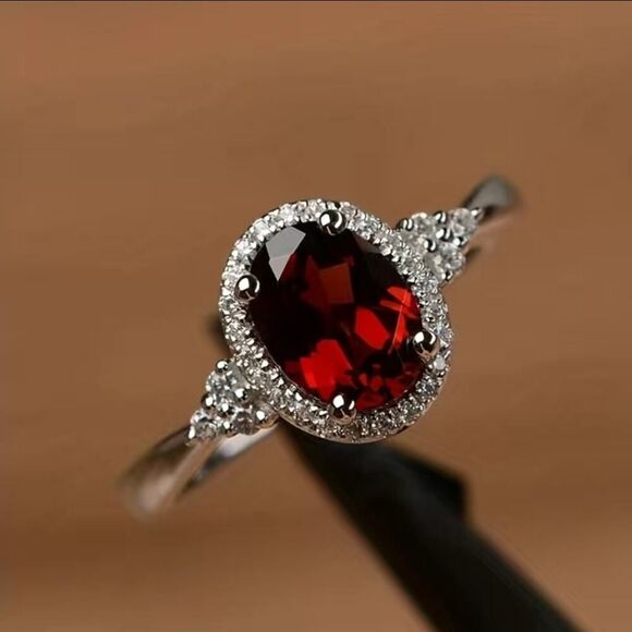 Gorgeous Silver-plated Zirconia Ring - Symbol of Eternal  Silver Plated Ruby and Zirconia Ring - Symbol Of Eternal Love